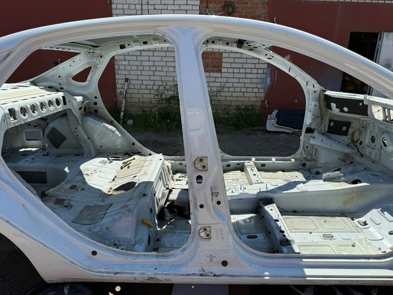 средняя стойка