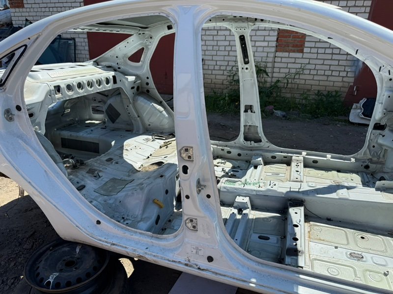 средняя стойка