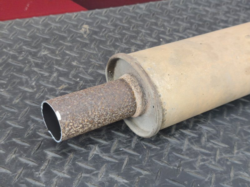 Резонатор глушителя