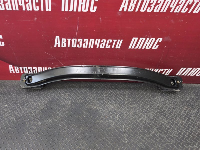 Усилитель бампера