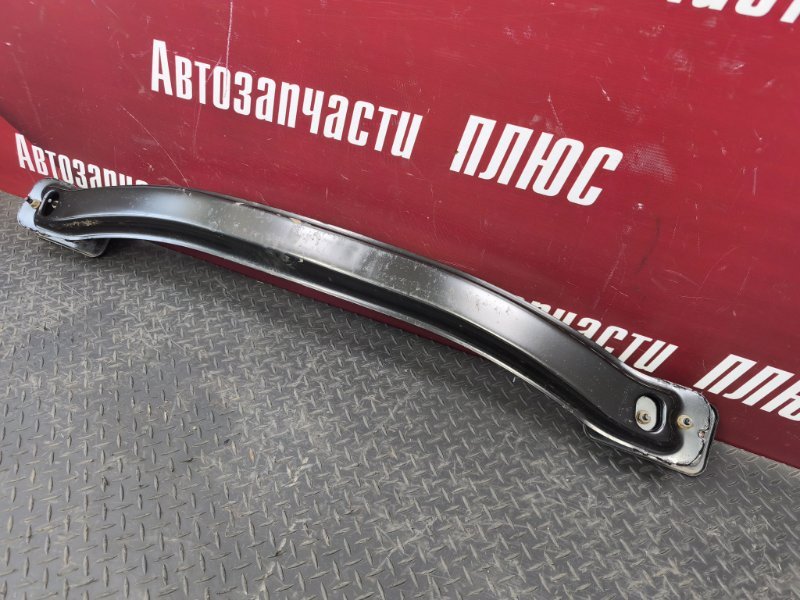 Усилитель бампера