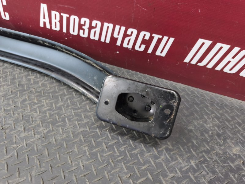 Усилитель бампера