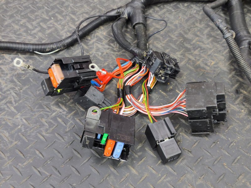 Проводка подкапотная