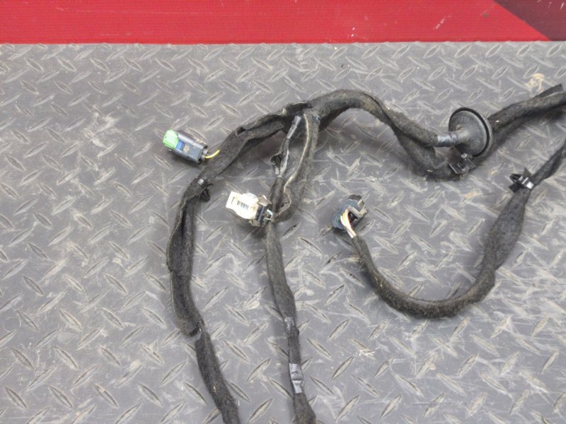 Проводка багажника