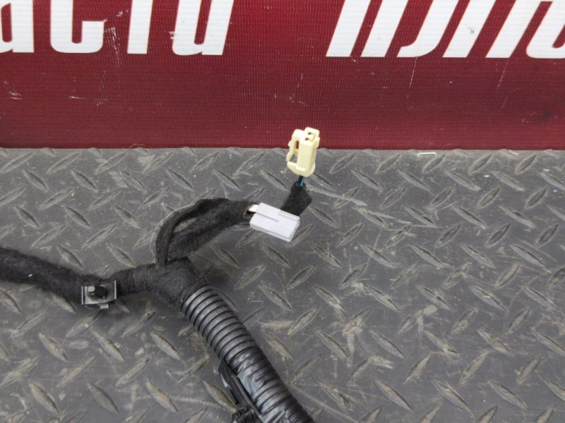 Проводка багажника