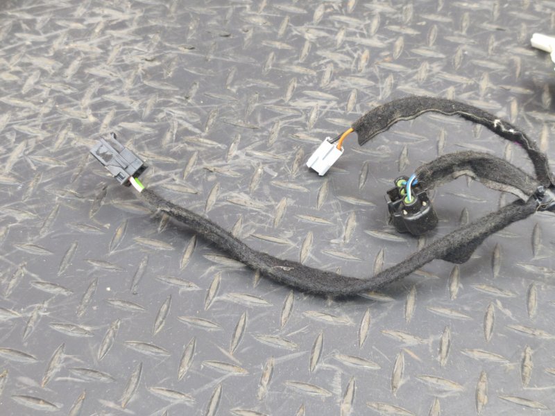 Проводка багажника