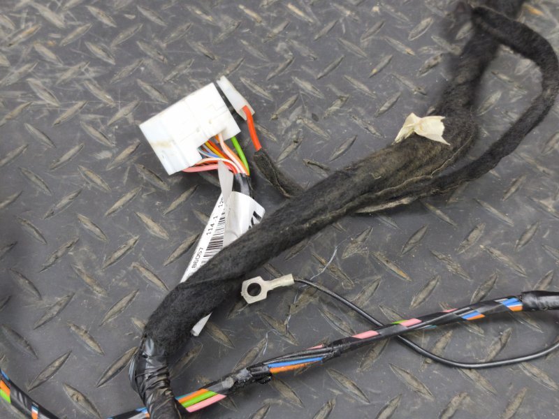 Проводка багажника