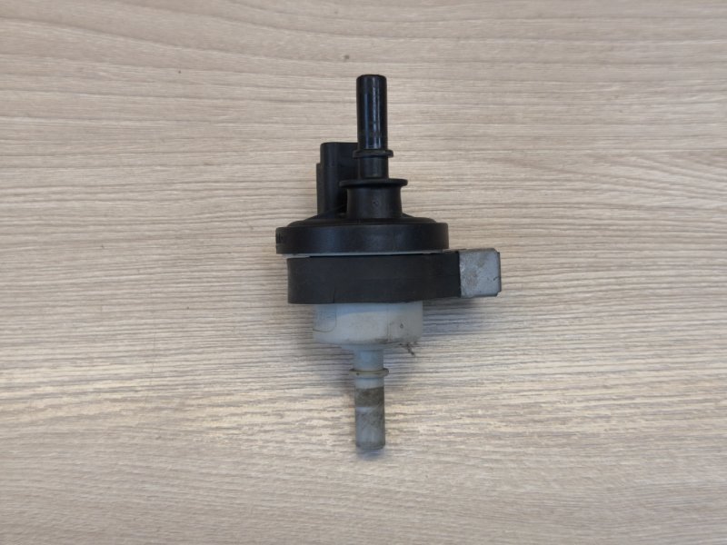 Клапан электромагнитный