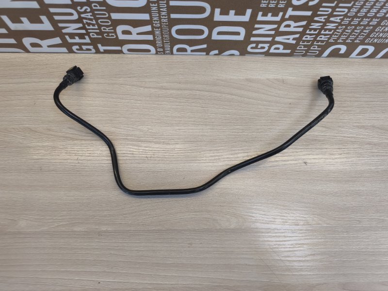 Трубка топливная