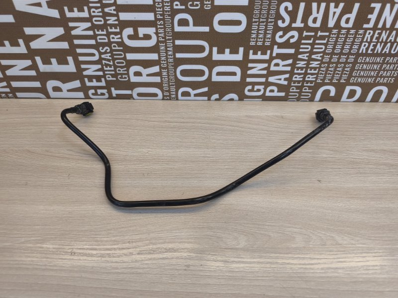 Трубка топливная