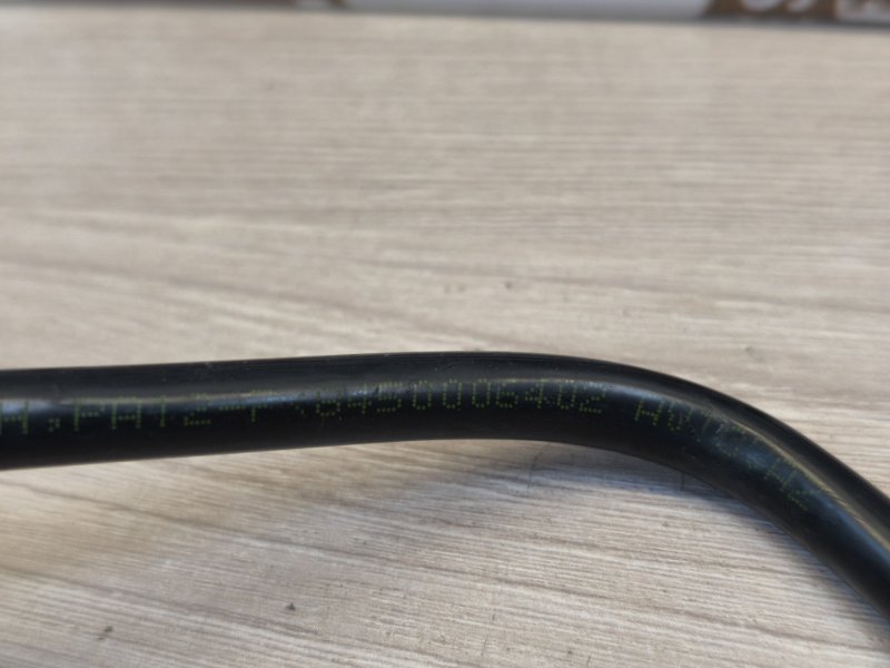 Трубка топливная