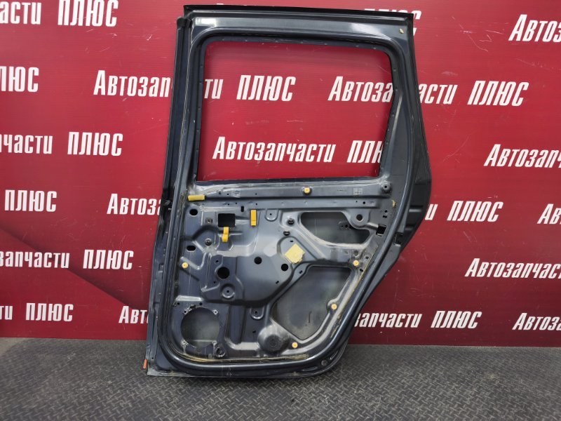 Дверь боковая