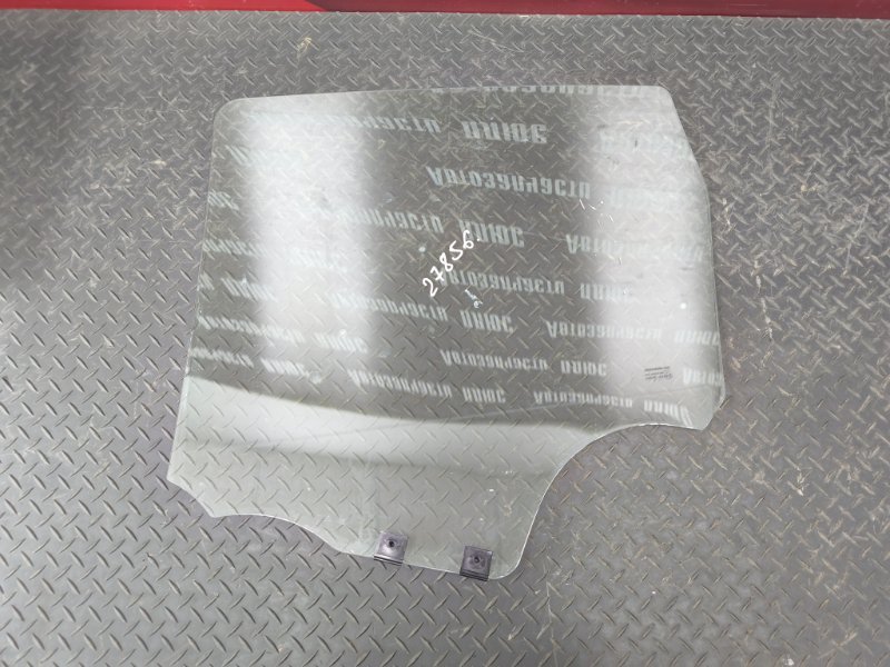 Стекло двери