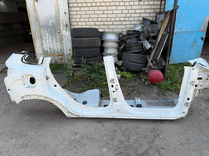 Боковина кузова