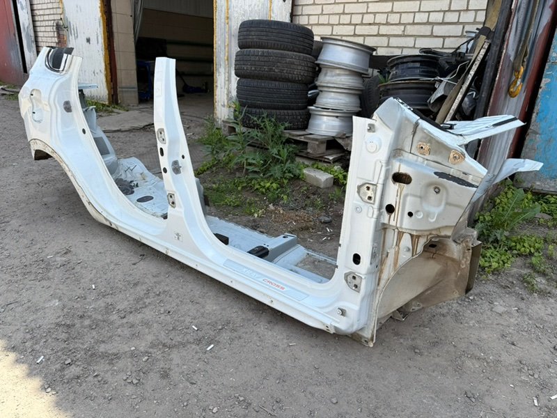 Боковина кузова