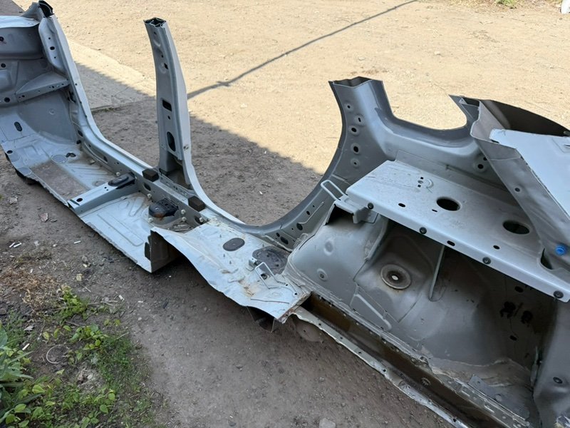 Боковина кузова