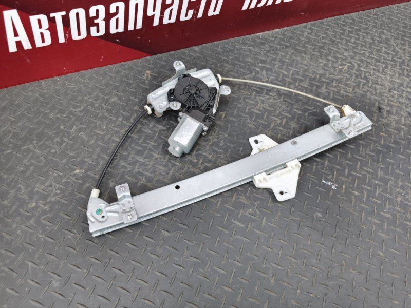 Стеклоподъемник    двери