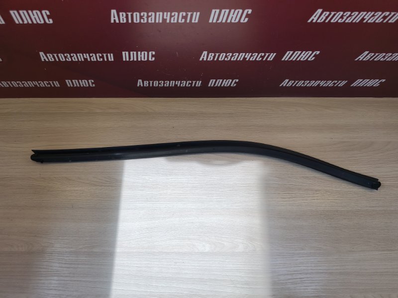 Уплотнитель стекла двери внутренний