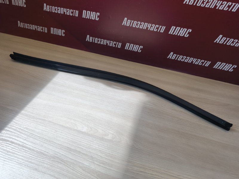 Уплотнитель стекла двери внутренний