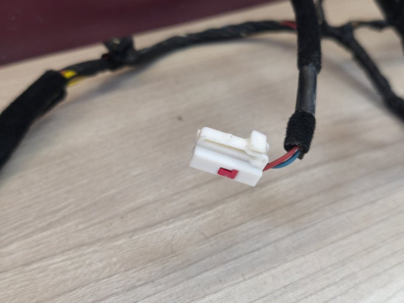 Проводка двери