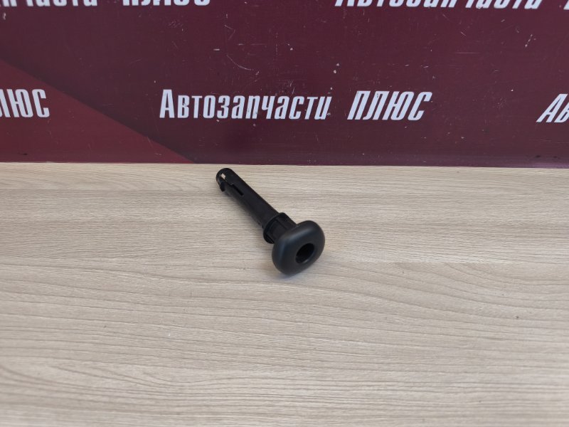 Втулка крепления подголовника