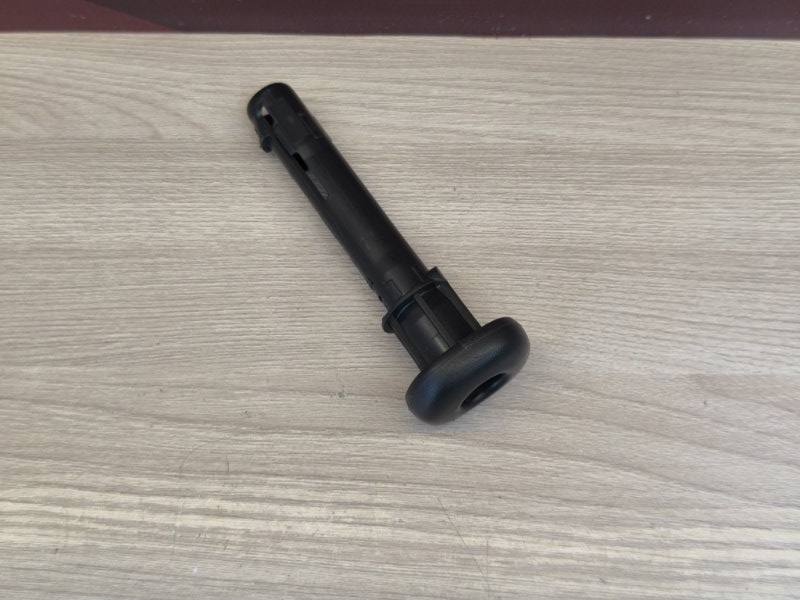 Втулка крепления подголовника