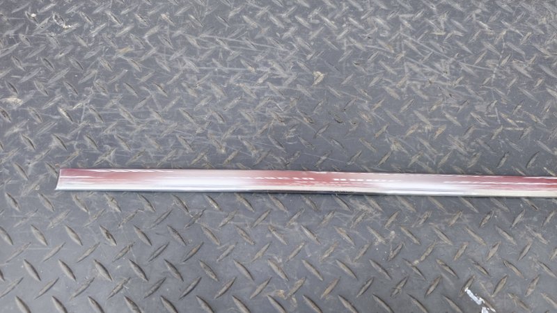 Молдинг двери