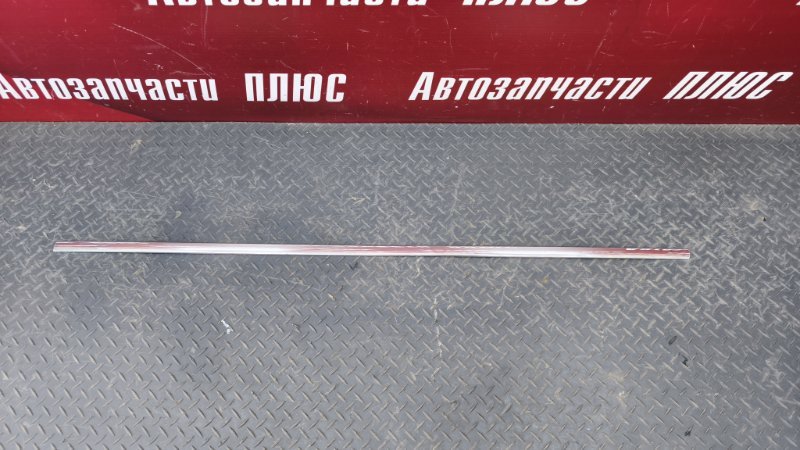 Молдинг двери