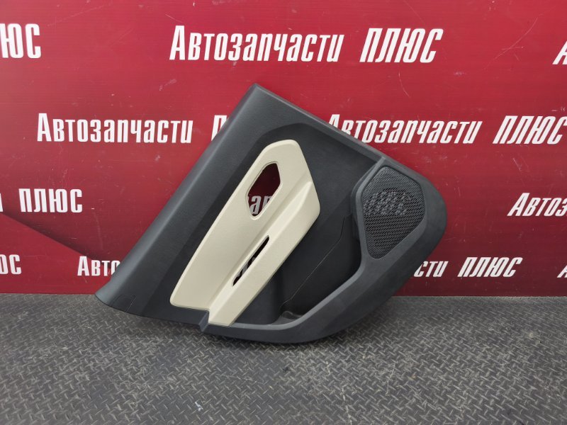 Обшивка боковой двери