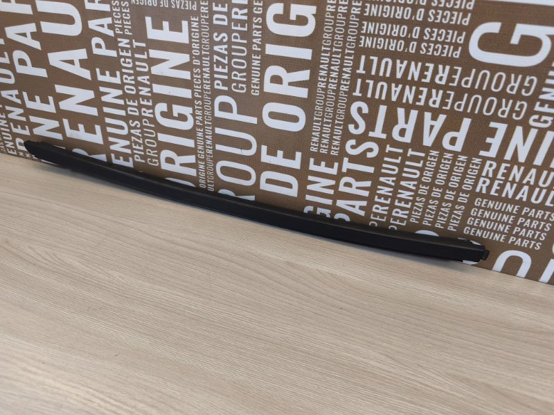 Уплотнитель стекла двери внешний