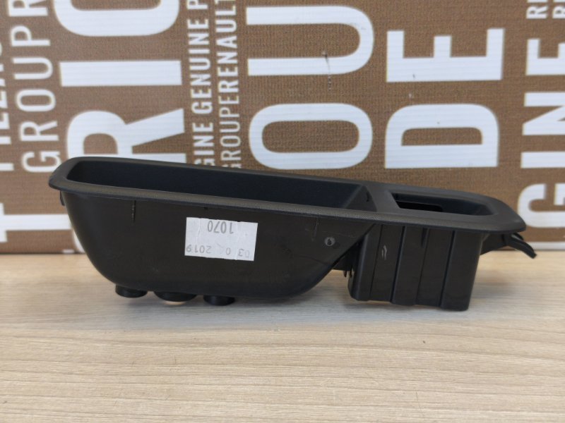 Накладка двери