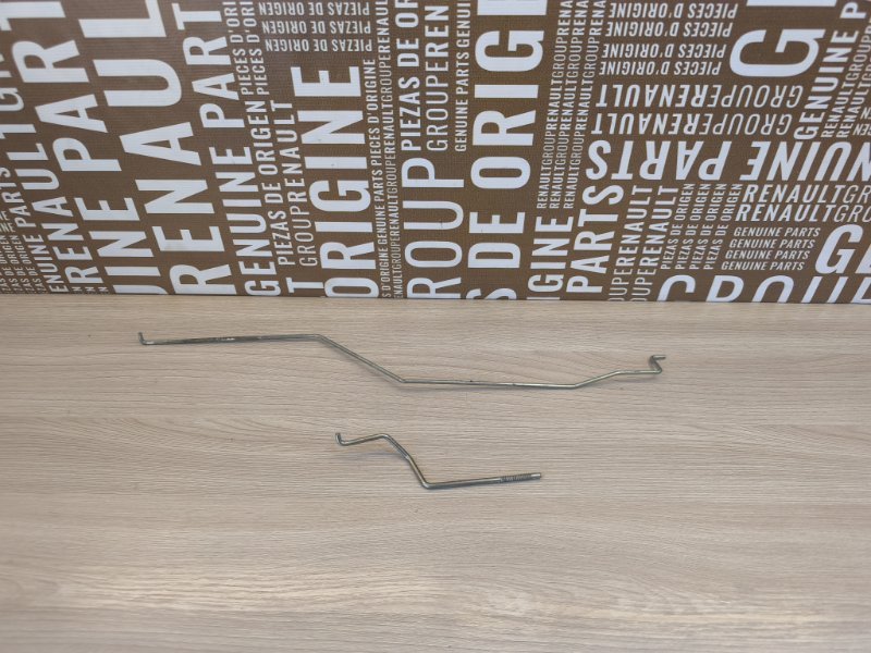 Тяга замка двери