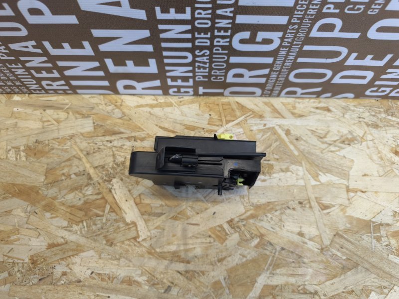 Замок      двери