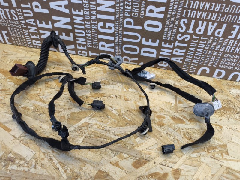 Проводка двери