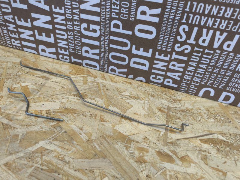 Тяга замка двери