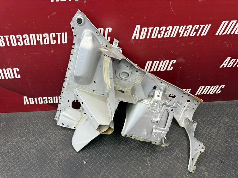 Усилитель   крыла