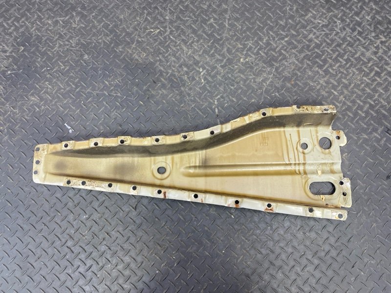 Усилитель лонжерона