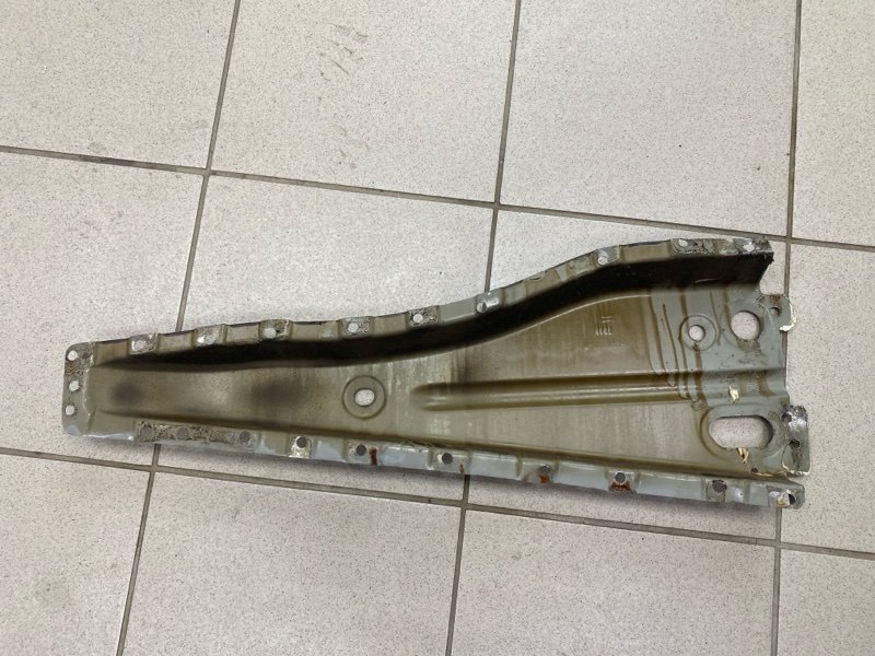 Усилитель лонжерона