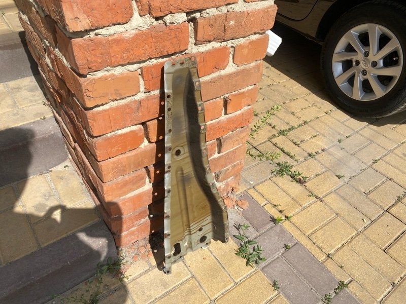 Усилитель лонжерона