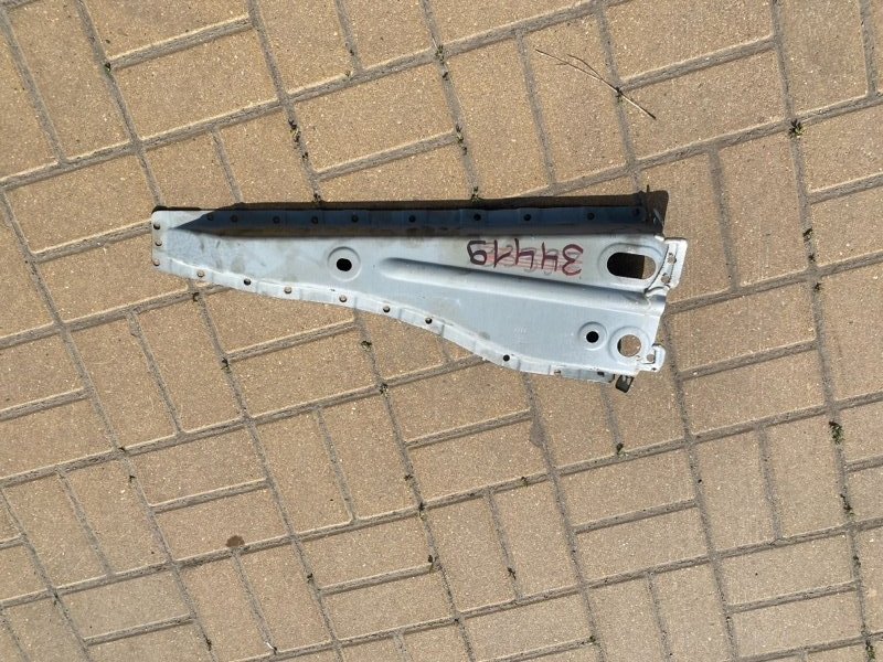 Усилитель лонжерона