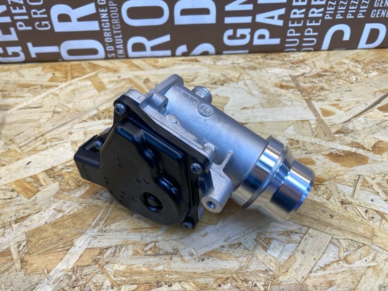 Дроссельная заслонка