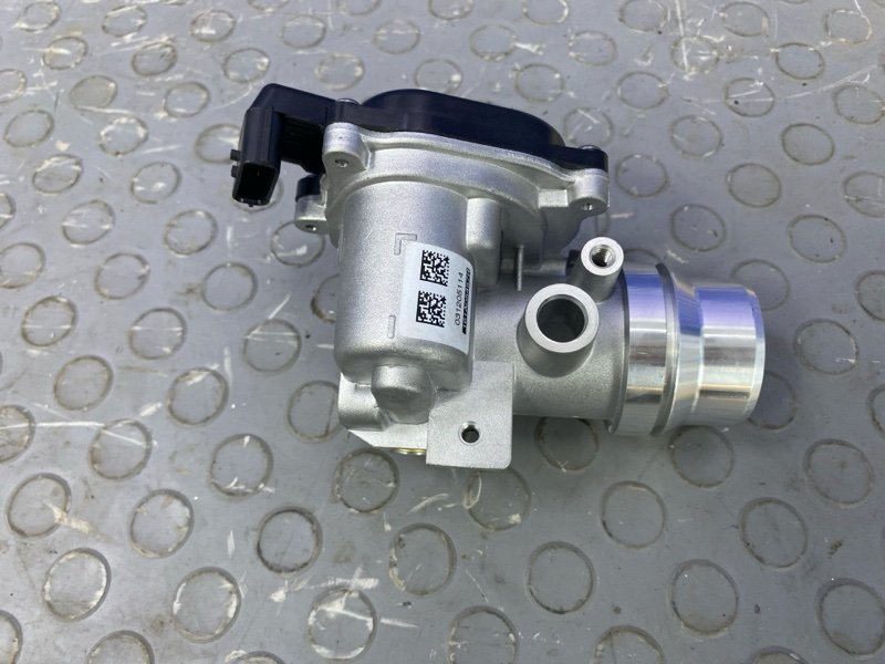 Дроссельная заслонка