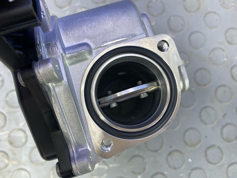 Дроссельная заслонка