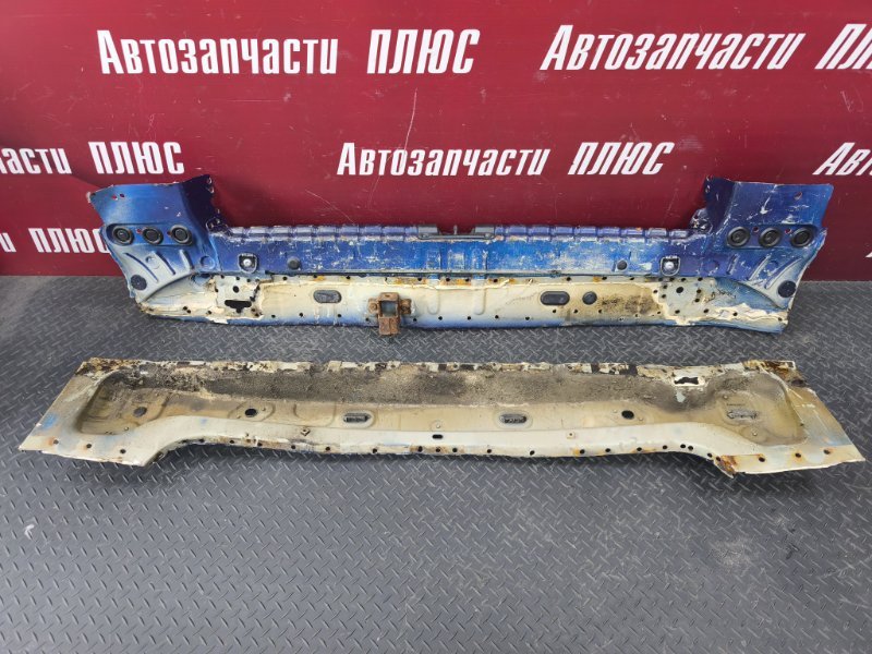 Задняя панель кузова