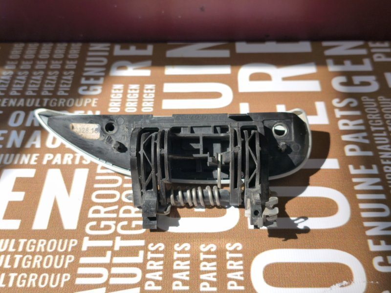 Ручка двери внешняя