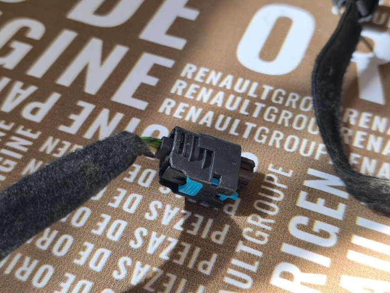 Проводка двери