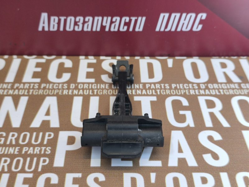 Ограничитель двери