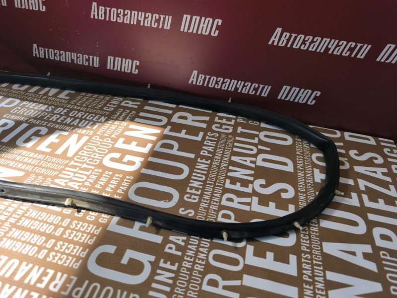 Уплотнитель двери