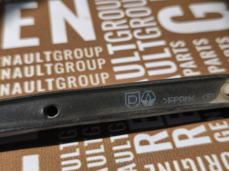 Уплотнитель двери