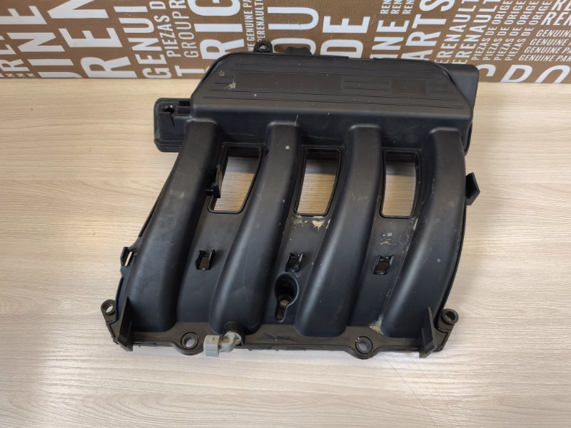 Впускной коллектор